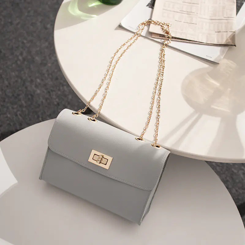 Fashion Women's Chain Shoulder Bag - Small Crossbody Bag