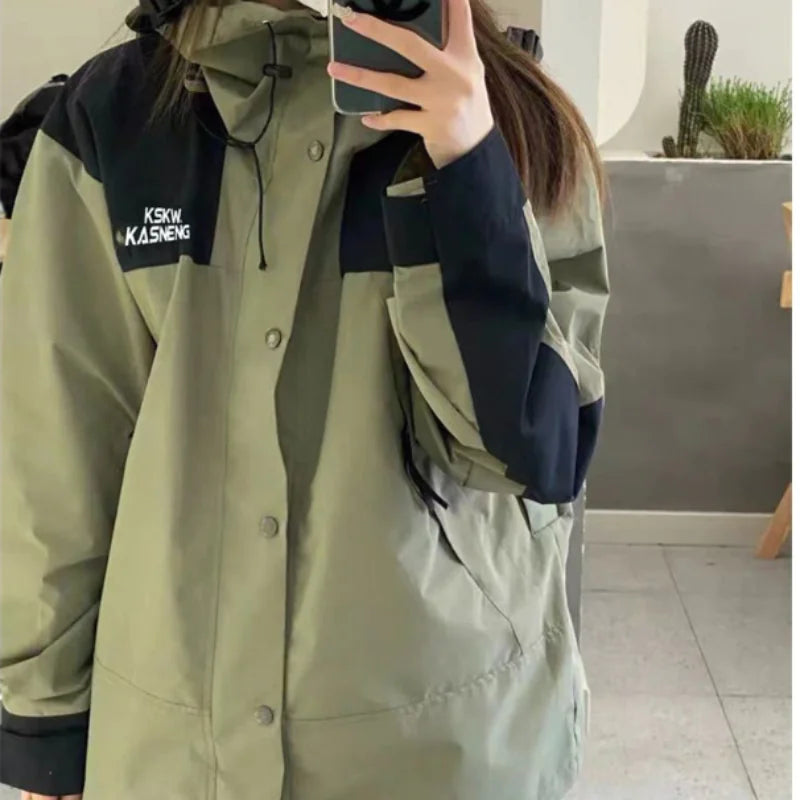 Retro Spring Autumn Charging Clothes for Men and Women